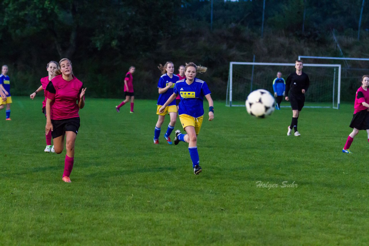 Bild 262 - B-Juniorinnen TSV Gnutz o.W. - SV Wahlstedt : Ergebnis: 1:1